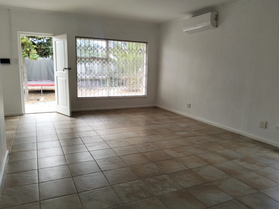 To Let commercial Property for Rent in Durbanville Western Cape